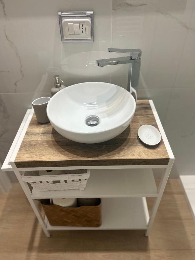 Apartament Volare House Bari Zewnętrze zdjęcie
